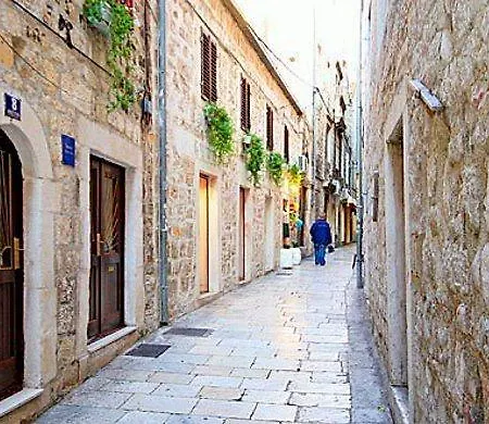Apartman Duplex Studio Traversa- Split Old Town *