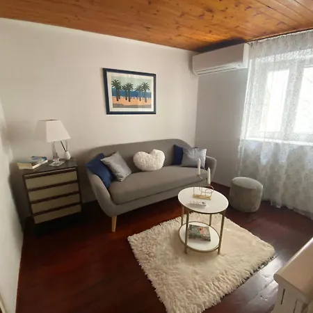 Duplex Studio Traversa- Split Old Town Apartment *