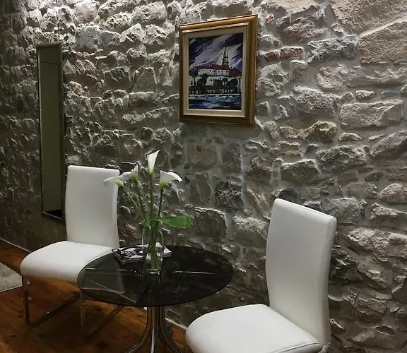 Duplex Traversa- Old Town *